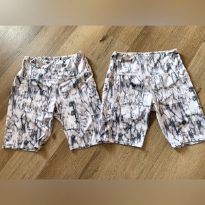 2 pairs of Marble Biker Shorts w/Side pocket